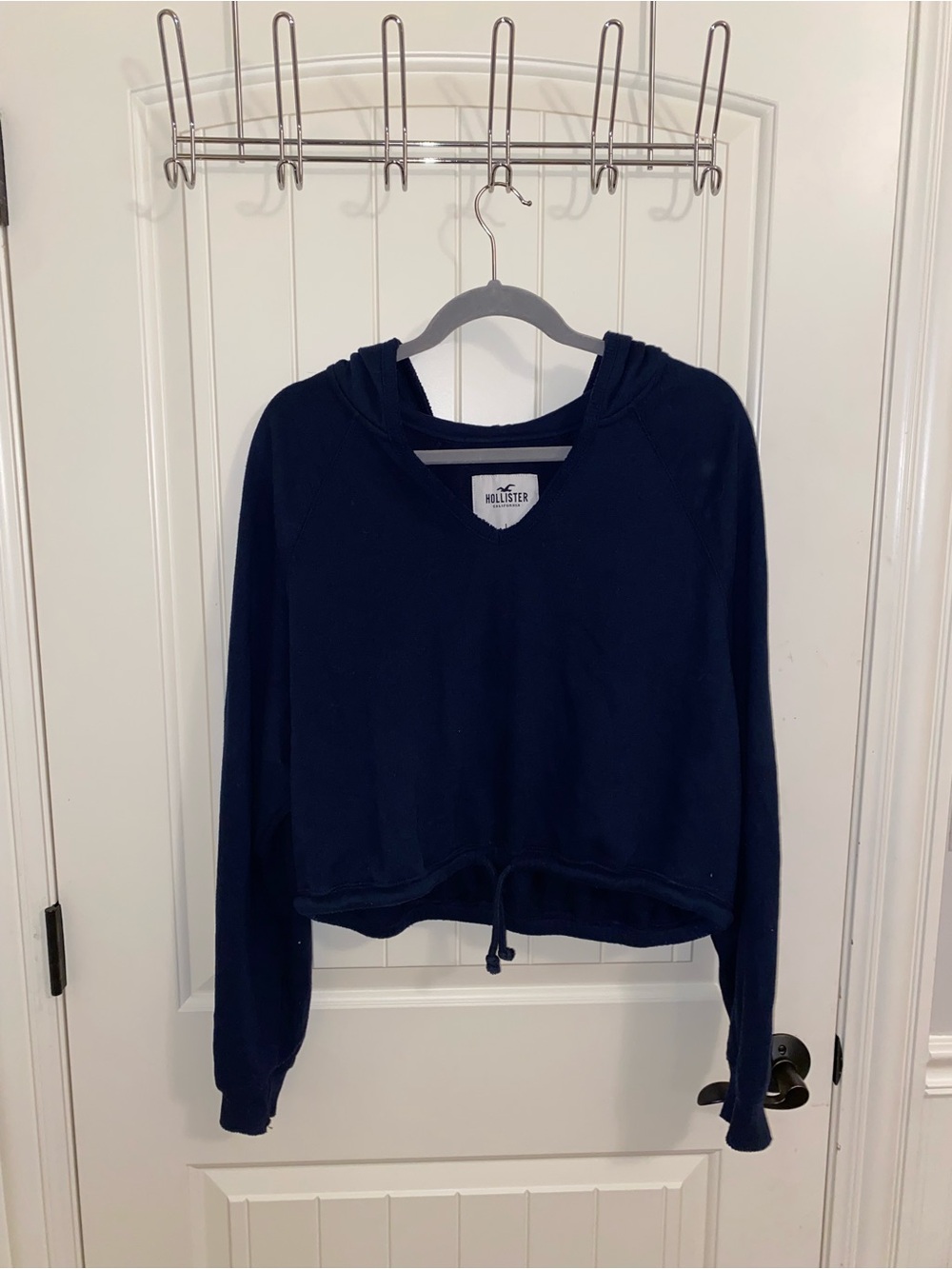 Hollister cropped navy hoodie